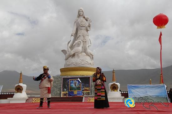 ཀྲུང་གོའི་བོད་ཀྱི་མཛའ་གཞས་འགྲན་བསྡུར་དེ་ཡུལ་ཤུལ་ཁུལ་འབྲི་སྟོད་རྫོང་སྒ་སྐྱ་ལོའི་རྩྭ་ཐང་དུ་སྤེལ།