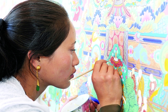 རེབ་གོང་སྒྱུ་རྩལ་ཐོན་ལས་གཞི་རྒྱ་ཅན་ཏུ་འཕེལ་བཞིན་པ།