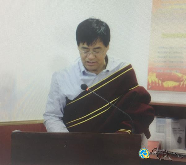 གསེར་ཆེན་རྫོང་མི་རིགས་སློབ་འབྲིང་གི་སློབ་གཙོ་གཡུང་དྲུང་བསྟན་པ།