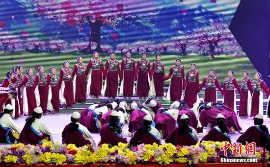 བོད་ལུགས་ཤིང་རྟ་ལོའི་ལོ་སར་དགོང་ཚོགས་ཕབ་འགྲུབ་བྱུང་།