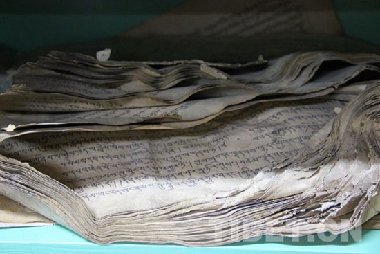 千年藏文古籍文献《菩日文献》电子版已生成 