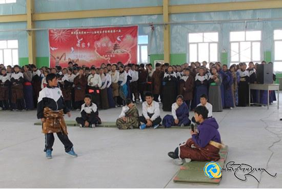 ཁྲི་ཀ་རྫོང་མི་རིགས་བཅའ་སྡོད་སློབ་གྲྭའི་བསྡུས་གྲྭའི་སྦྱངས་འབྲས་ངོམ་པའི་འབྲས་རྟགས་སྐབས་གཉིས་པ།