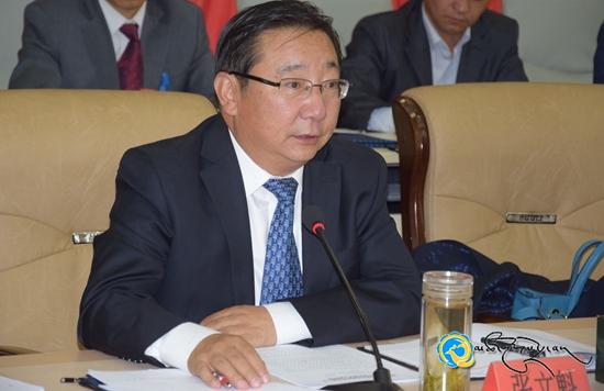 མཚོ་ལྷོ་ཁུལ་རྩོམ་རིག་སྒྱུ་རྩལ་མཉམ་འབྲེལ་ལྷན་ཚོགས་ཐེངས་གཉིས་པའི་འཐུས་མི་ཚོགས་ཆེན་བསྡུས།