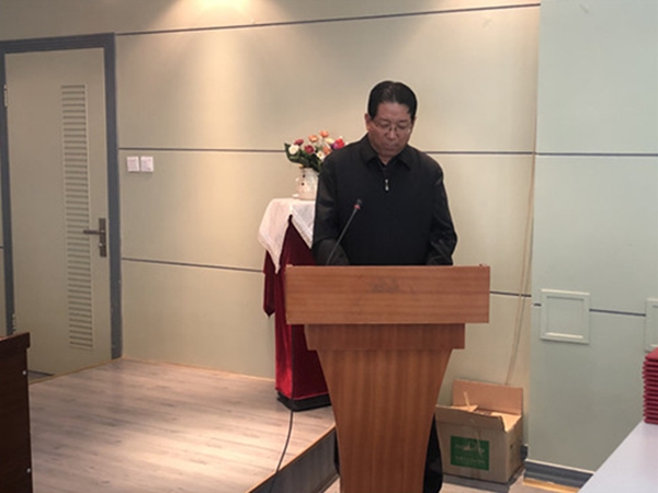 མཚོ་སྔོན་ཞིང་ཆེན་གྲངས་ཉུང་མི་རིགས་གནའ་དཔེ་དག་བསྒྲིགས་དང་ཤེས་ལྡན་མི་སྣ་གསོ་སྦྱོང་འཛིན་གྲྭ་མཇུག་སྒྲིལ།