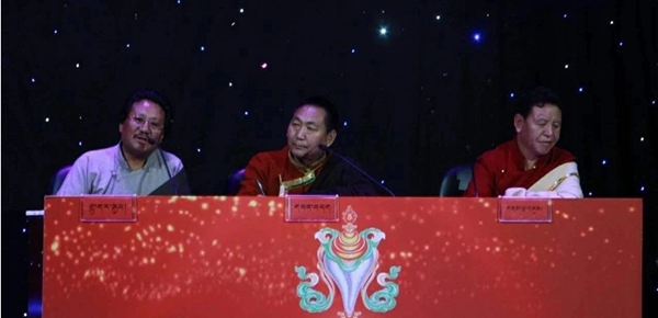 བོད་ཀྱི་དམངས་གླུ་འགྲན་སྡུར་སྐབས་གཉིས་པའི་ཐོག་མའི་འགྲན་སྡུར་གྱི་མཚོ་ལྷོ་འགྲན་ཁུལ་ལེགས་པར་གྲུབ།