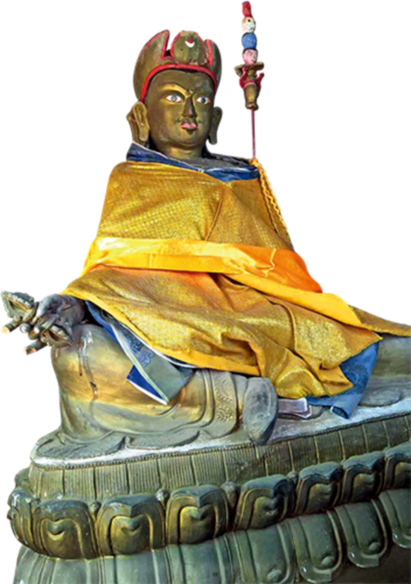 སློབ་དཔོན་པདྨ་འབྱུང་གནས་ཀྱིས་ཞབས་ཀྱིས་བཅགས་པའི་གནས་རི་འགངས་ཆེན།