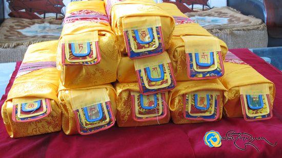 ཟླ8པར《སུམ་པ་ཡེ་ཤེས་དཔལ་འབྱོར་གྱི་གསུང་རྩོམ་ཕྱོགས་སྒྲིག》གི་ཡིག་གཏག་བྱ་བ་ཡོངས་སུ་འགྲུབ་ངེས།