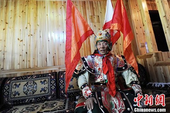 རྨ་ཆུ་རུ་དམངས་ཁྲོད་སྒྱུ་རྩལ་པའི་ཡིག་ཚགས་ཁང་བཙུགས་ནས་གླིང་སྒྲུང་མྱུར་སྐྱོབ་བྱེད་པ།