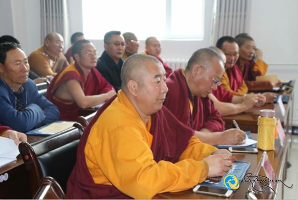 མཚོ་ལྷོ་ཁུལ་གྱིས་ཁུལ་ཡོངས་ཀྱི་དགོན་སྡེའི་གྲྭ་བཙུན་གསོ་སྦྱོང་བྱ་བར་གྲུབ་འབྲས་བཟང་བོ་བླངས་པ།