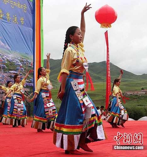 སྐྱིད་པའི་དཔལ་གྱིས་བརྟས་པའི་ཤིང་སློང་དུས་ཆེན་རོལ་བ།