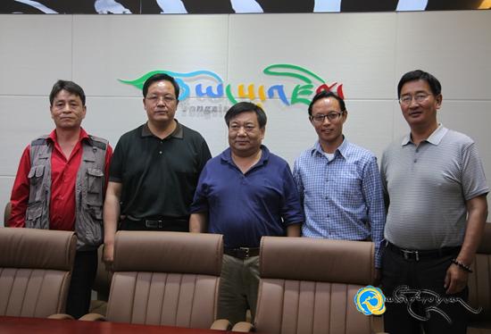མི་རིགས་དཔེ་སྐྲུན་ཁང་གི་འགོ་ཁྲིད་སྐོར་ཞིག་ཡོངས་འཛིན་འཚོལ་བཤེར་འཛུགས་སྐྲུན་ལ་རྟོག་ཞིབ་ཏུ་སླེབས།