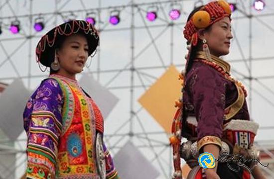 མཚོ་ལྷོ་ཁུལ་བོད་ཀྱི་རྒྱན་གོས་རིག་གནས་དུས་ཆེན་གྱི་རྒྱན་གོས་འཁྲབ་སྟོན་སྔོན་སྦྱོང་གི་ཚན་པ།