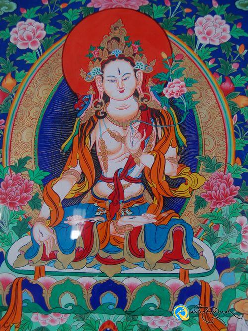 ཧུང་ཡོན་གྱིས་མང་ཚོགས་ཀྱི་རིག་གནས་འཚོ་བའི་ལོངས་སྤྱོད་ཕུན་སུམ་ཚོགས་པར་བཏང་བ།