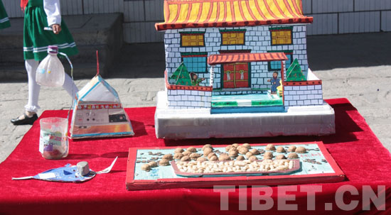 ལྷ་ཀླུ་སློབ་ཆུང་གི་ལྗང་མདོག་གི་སློབ་རའི་རིག་གནས།