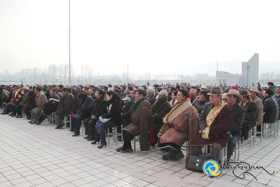 མཚོ་ལྷོ་མི་རིགས་མཐོ་འབྲིང་གཉིས་པའི་ཁྱིམ་བདག་ཚོགས་འདུའམ་ཐེབས་རྩ་ཚོགས་པའི་ཞལ་འདེབས་ཀྱི་བྱེད་སྒོ།