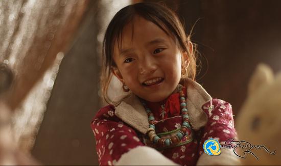 འཁྲབ་ཁྲིད་པ་ཟོན་ཐར་རྒྱལ་ལགས་ཀྱི་གློག་བརྙན་བརྩམས་ཆོས་གསར་པ《གཙང་པོ》ཕབ་སྐྲུན་ལེགས་གྲུབ་བྱུང་བ།