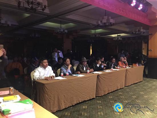 ཡུལ་ཤུལ་ཁུལ་གངས་ལྗོངས་གེ་སར་རིག་གནས་མཐིལ་གྱི་ལོ་ཚོགས་དང་གེ་སར་རིག་གནས་གླེང་སྟེགས་བསྡུས་པ།