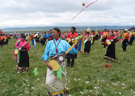མཚོ་བྱང་ཁུལ་རྐང་ཚ་རྫོང་དུ་པི་ཝང་འབྲུག་མགོ་མའི་རྡུང་ལེན་ཚོགས་པ་བཙུགས་པ།