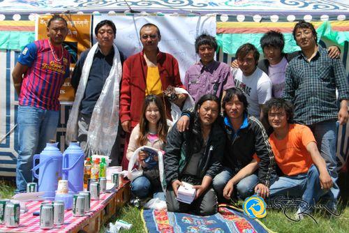 དེང་རབས་སྙན་ངག་གི་མི་རབས་བཞི་བའི་འདུ་ཚོགས་སྐབས་གཉིས་པ་རྩེ་ཁོག་རྫོང་ནས་གཟབ་རྒྱས་ངང་འཚོགས་པ།