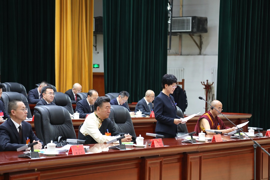 མཚོ་ལྷོ་ཁུལ་སྲིད་གྲོས་ཀྱི་སྐབས་བཅུ་བཞི་པའི་གྲོས་ཚོགས་ཐེངས་ལྔ་པ་འཚོགས་མགོ་བརྩམས།